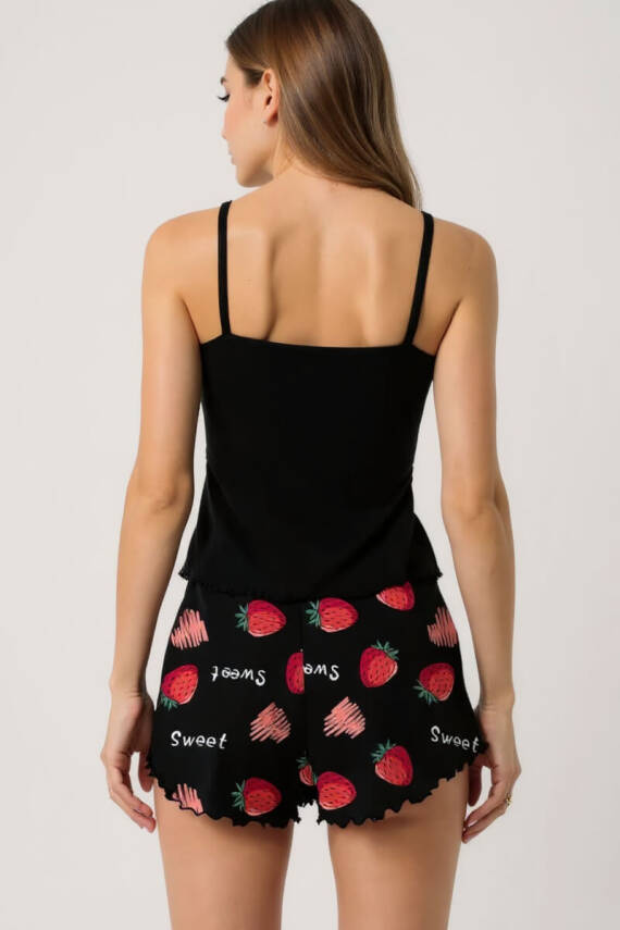 Çilek Baskılı Siyah Askılı Şortlu Pijama Takımı - 3