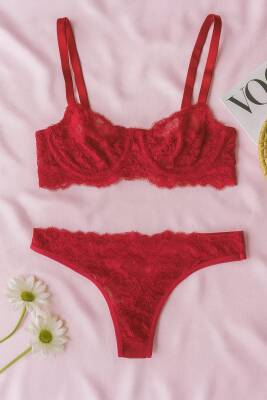 Kırmızı Dantel Bralet & Külot İç Giyim Takımı - hepimiz alalım