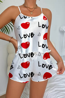 Love Desenli Beyaz Saten Şortlu Gecelik Takım - 2