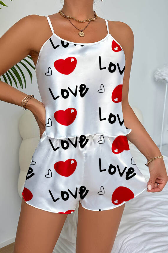 Love Desenli Beyaz Saten Şortlu Gecelik Takım - 2