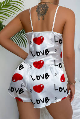 Love Desenli Beyaz Saten Şortlu Gecelik Takım - 4