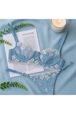 Mavi Çiçek İşlemeli Transparan Dantel Sütyen & String Takım - 2