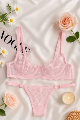 Pembe Çiçek Desenli Dantel Bralet & Külot İç Giyim Takımı - hepimiz alalım
