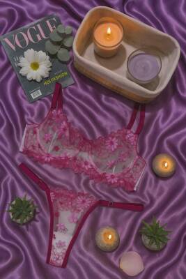 Pembe Çiçek İşlemeli Transparan Dantel Bralet & Tanga Takım - 2