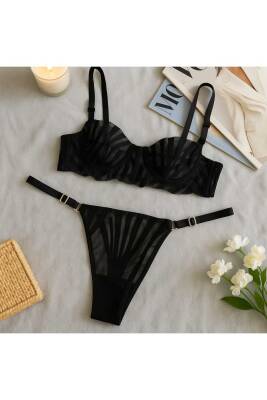Şık Siyah Transparan Dantelli Sütyen ve Tanga Takımı - 2